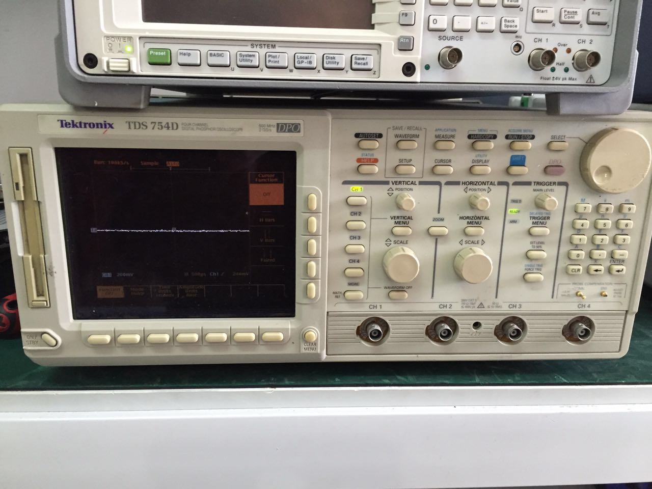 ��(sh��)��ʾ����/Tektronix�s�ԈD